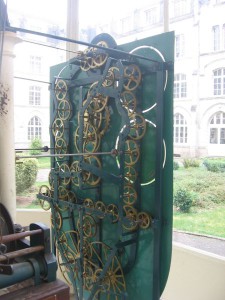 horloge-astronomique-ploermel-roues